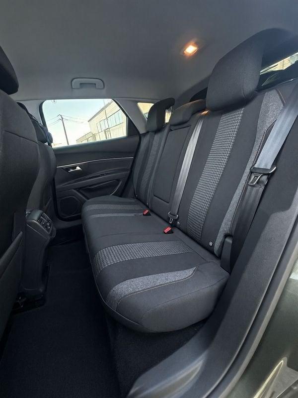 Peugeot 3008 3008 1.2 puretech t Allure Pack s&s 130cv