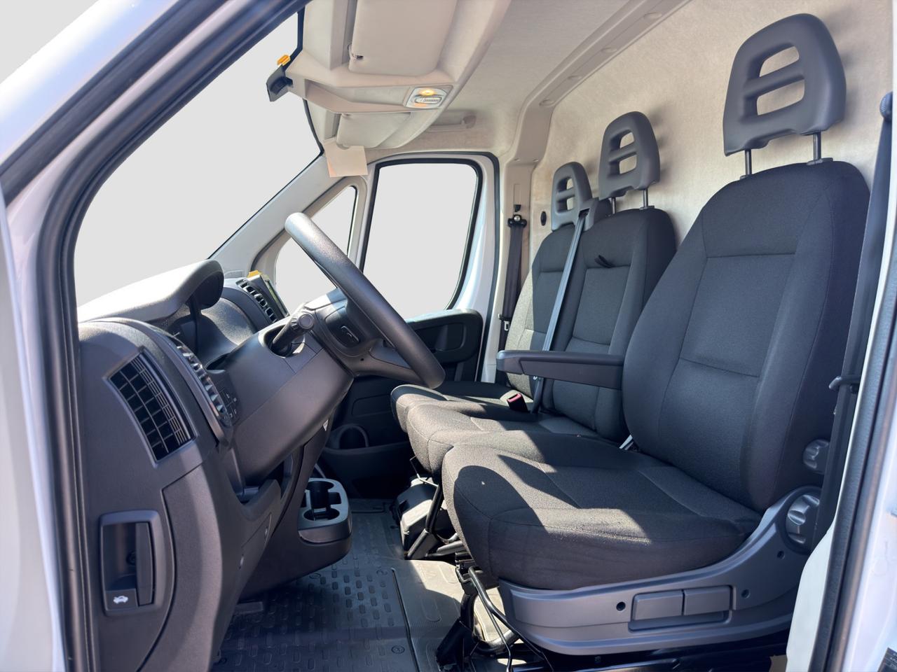 FIAT Ducato (4ª serie) Ducato 30 2.2 Mjt 120CV PC-TN Furgone