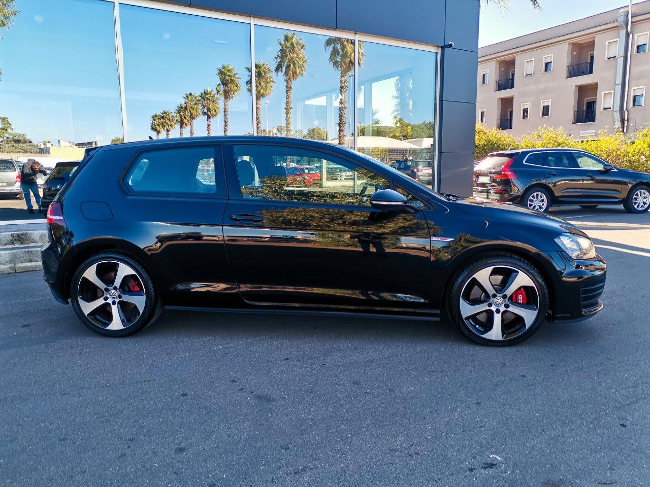Volkswagen Golf 3 Porte Golf 3p 2.0 tsi Gti Performance