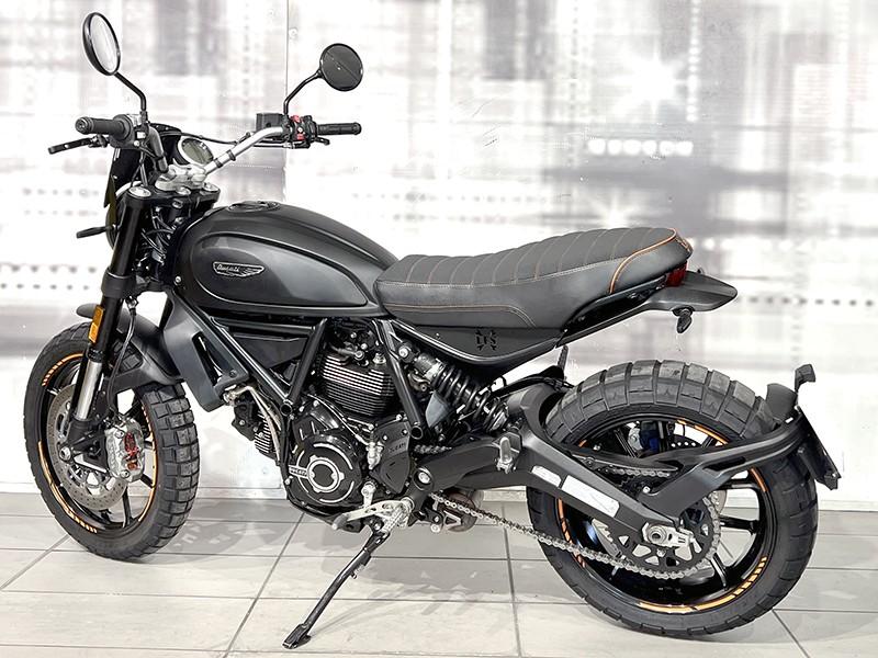 Ducati Scrambler 800 Icon