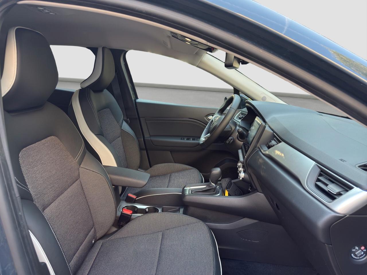 Renault Captur Full Hybrid E-Tech 145 CV Techno