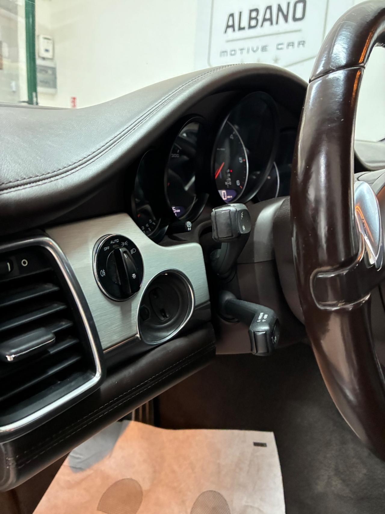 Porsche Panamera 3.0 Diesel