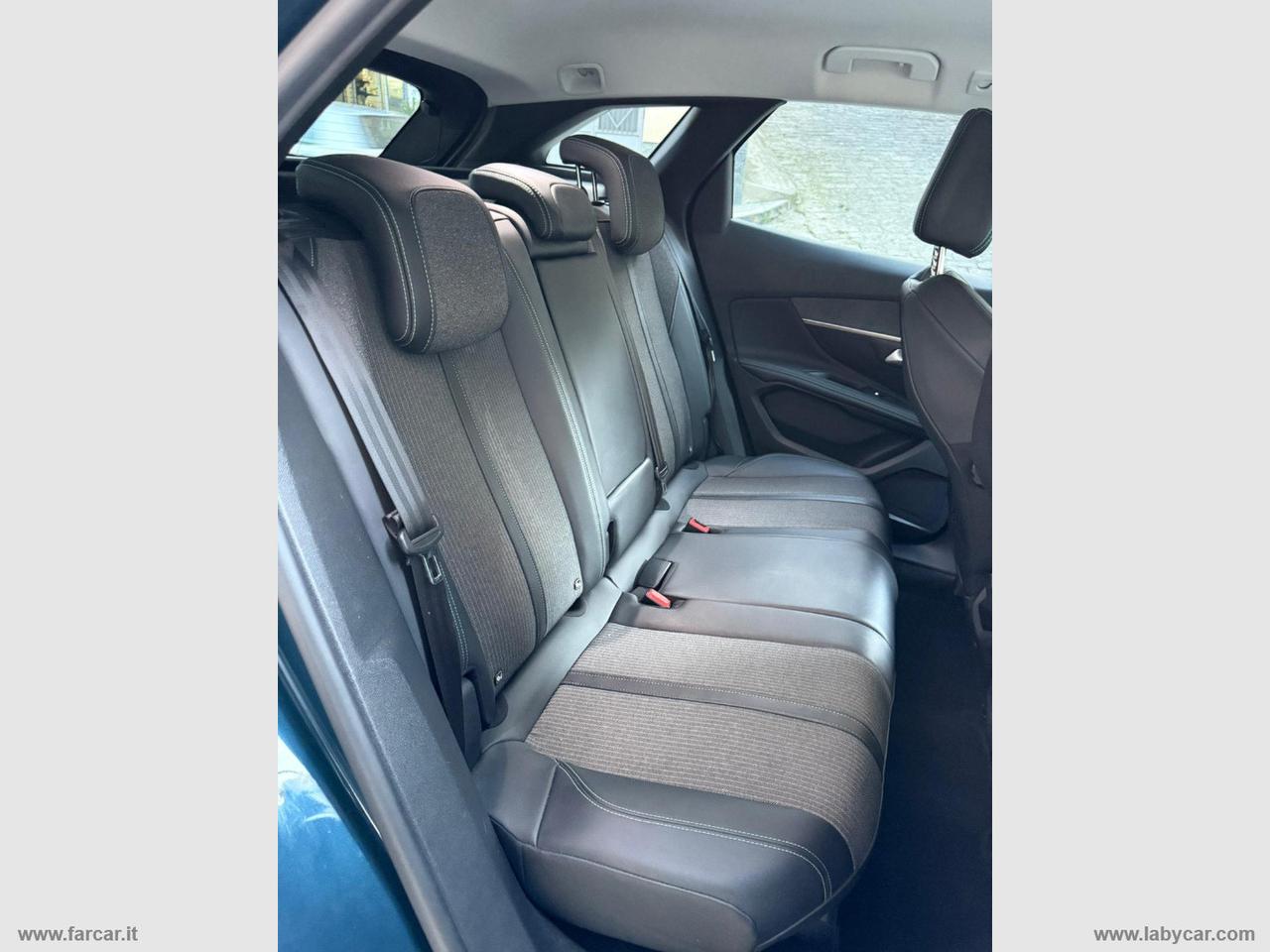 PEUGEOT 3008 BlueHDi 130 S&S EAT8 Allure Pack