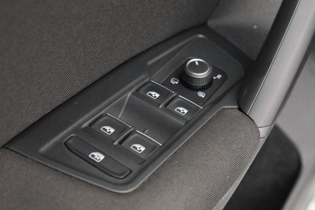 VOLKSWAGEN Tiguan 2.0 TDI SCR Life