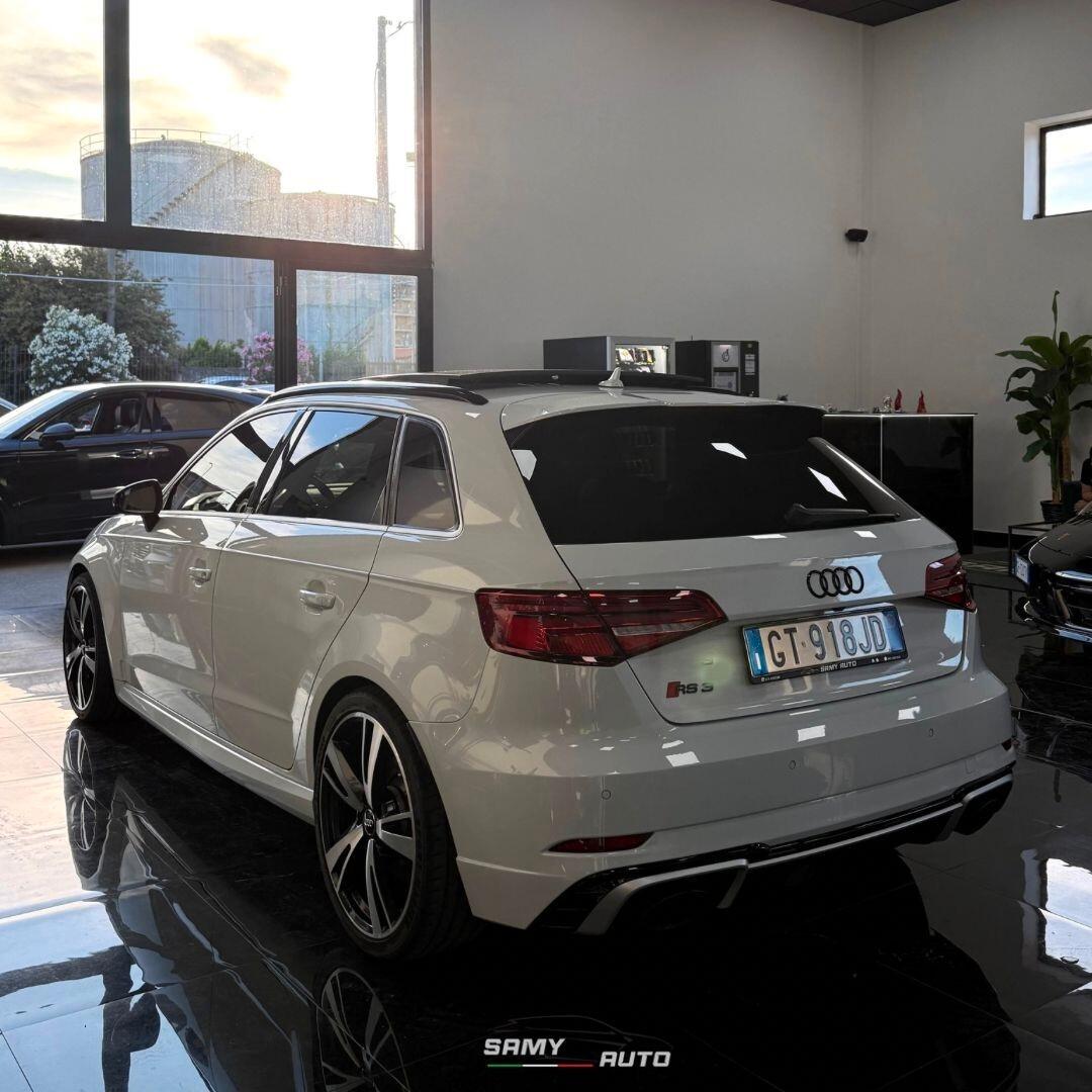 Audi RS3 Audi RS3 RS3 Sportback 2.5 tfsi quattro s-tronic