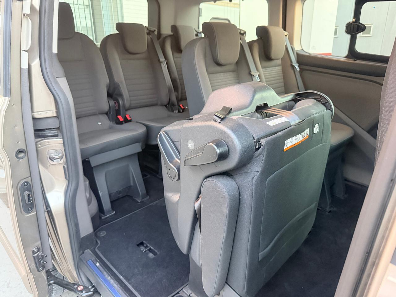 Ford Tourneo Custom 320 2.0 EcoBlue 150CV PC Sport