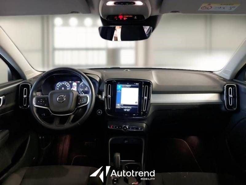 Volvo XC40 D3 150 CV Automatica LED Momentum