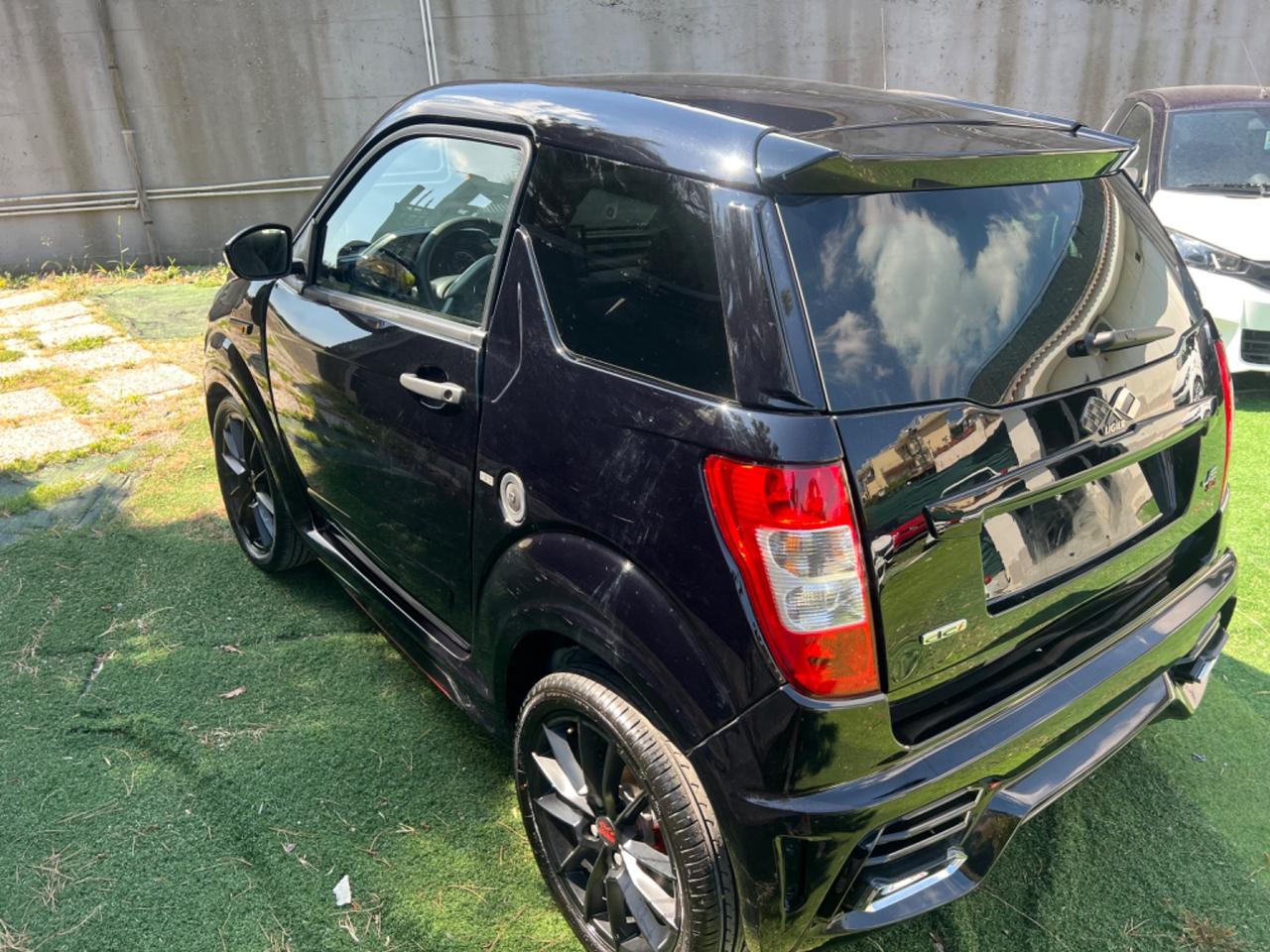 Ligier js 50 ultimate sport black dci clima servosterzo 2024 14000 km