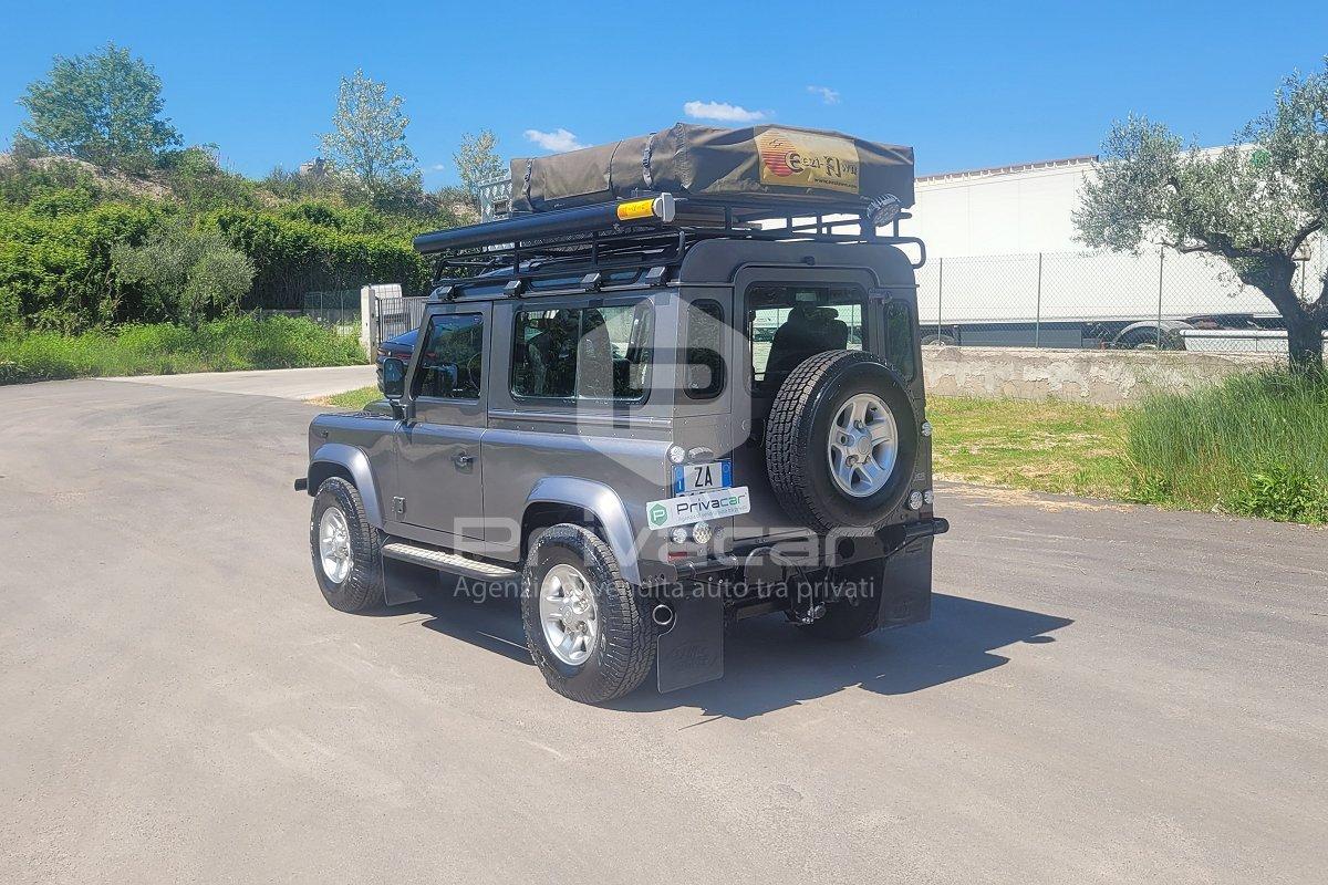 LAND ROVER Defender 90 2.4 TD4 Station Wagon S