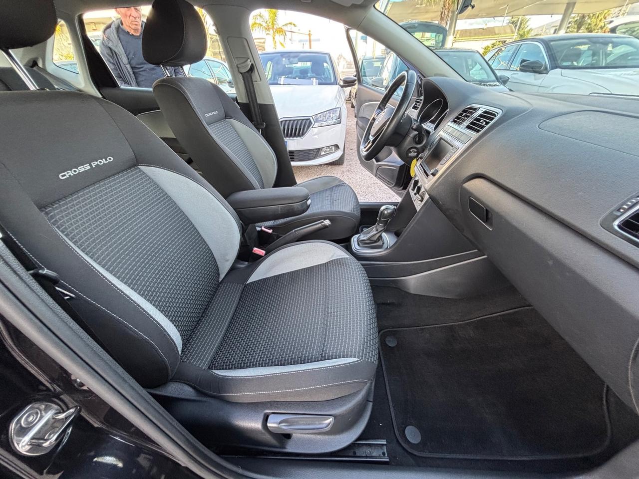 VW POLO CROSS 1.4TDI90CV DSG FULL OPTIONAL