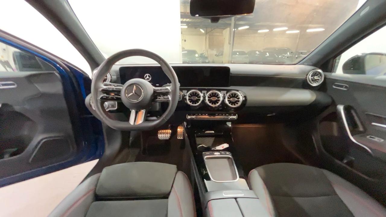 Mercedes-benz A 200 d Automatic AMG Line Advanced Plus