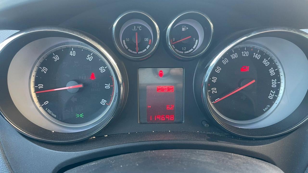 Opel Meriva 1.4 Turbo 120CV Cosmo