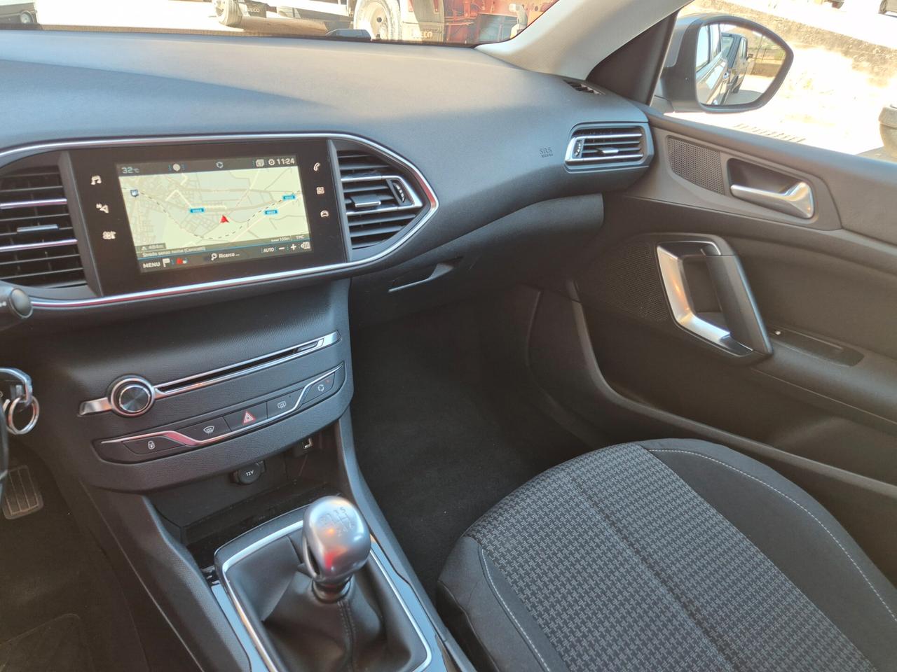 PEUGEOT 308 ANNO 2018 1.5 HDI 130 CV LED NAVIGATORE KM CERT