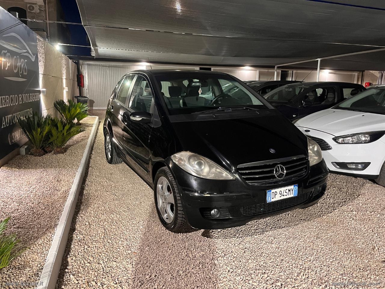 MERCEDES-BENZ A 180 CDI Avantgarde Edition 10