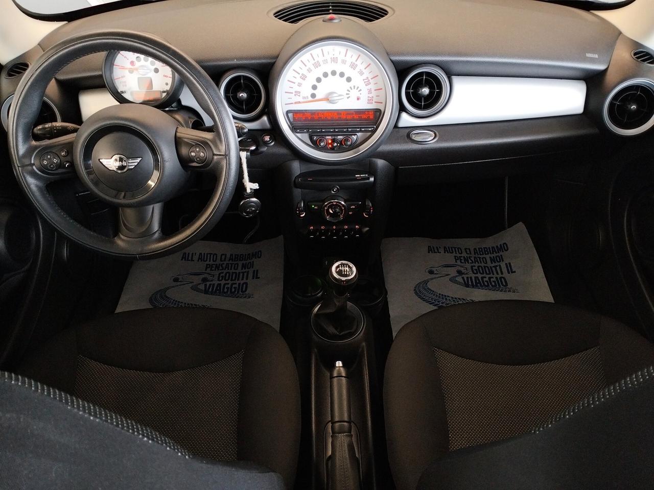 Mini Cooper Hatchback 1.6 122cv FL - NEOPATENTATI