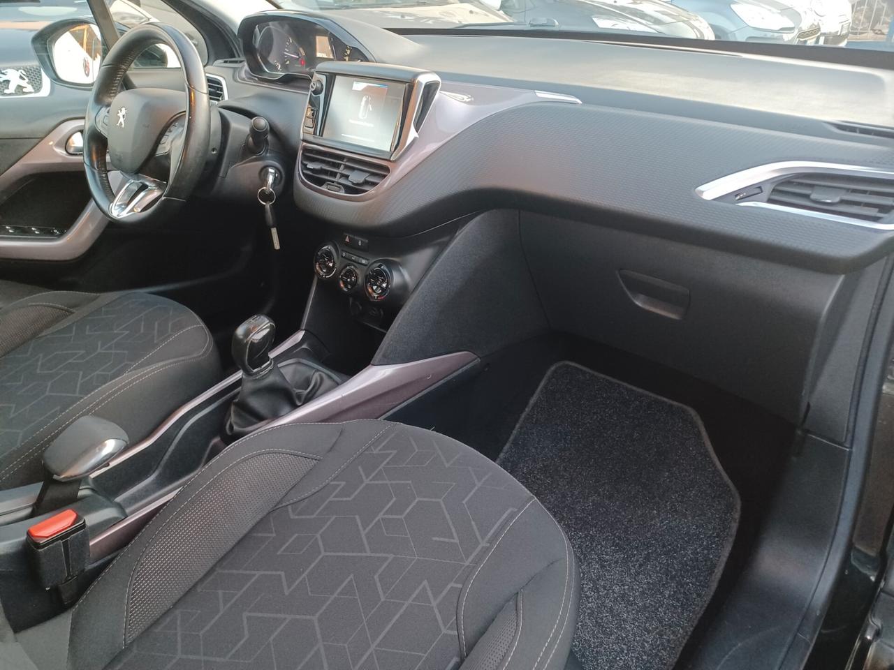 Peugeot 2008 1.4 HDi Active