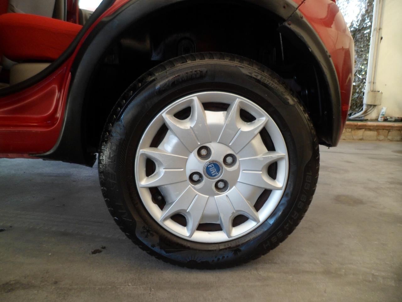 Fiat Panda 1.2 4x4 Climbing full 05