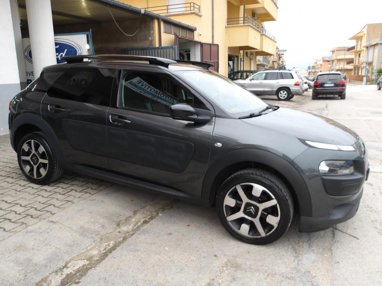 Citroen C4 Cactus 1.6 bluehdi Shine 100cv