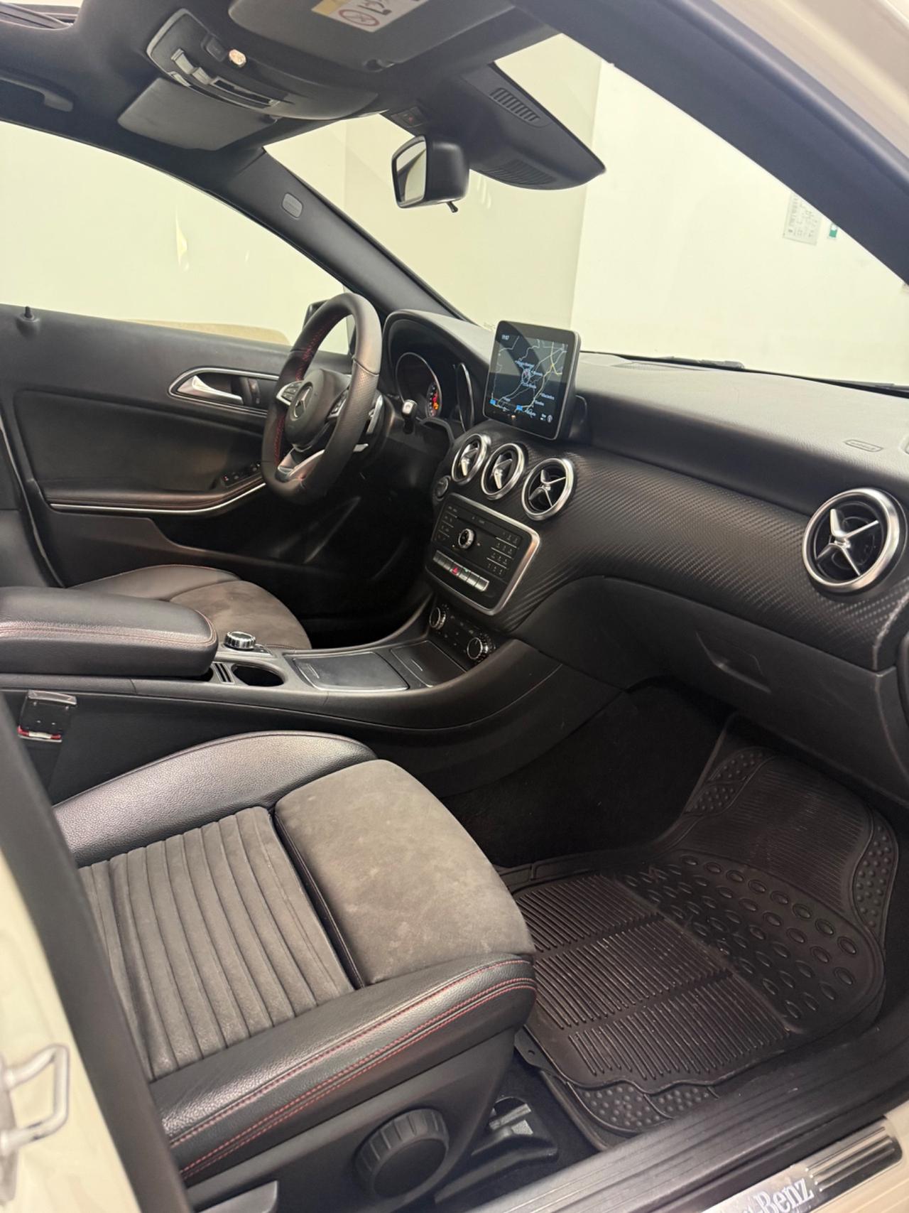 Mercedes-benz A 200 d Automatic Premium