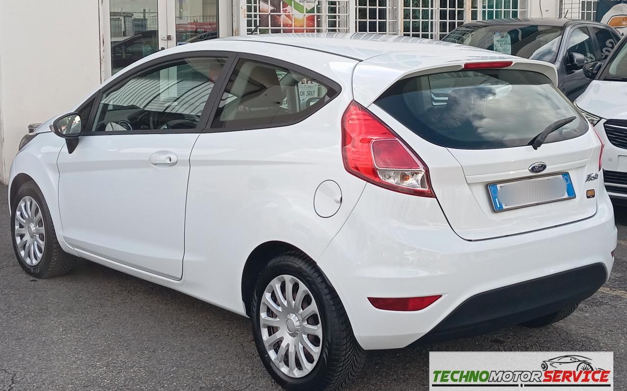 Ford Fiesta 1.5 TDCi 75CV