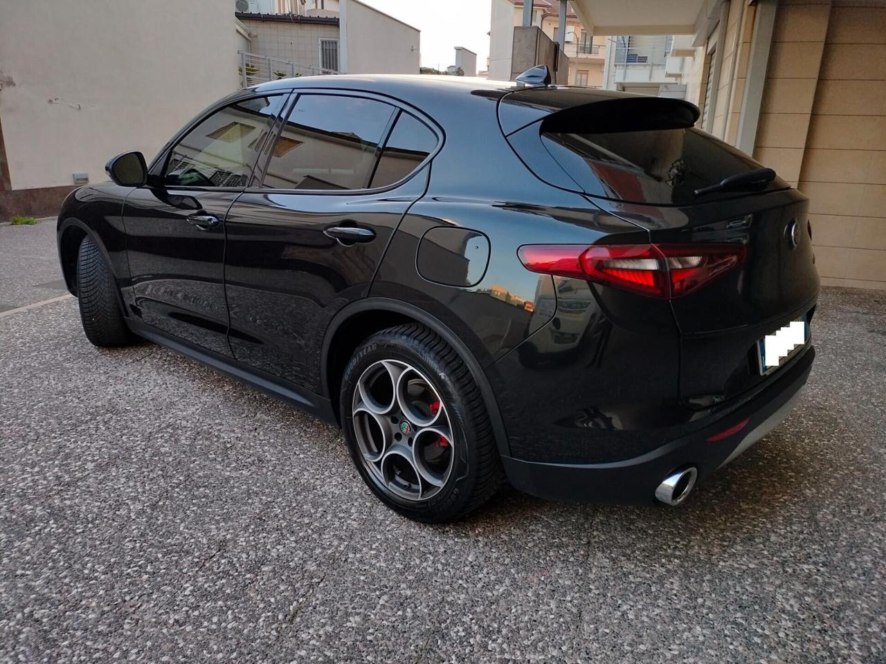 Alfa Romeo Stelvio 2.2 Turbodiesel 190 cv AT8 RWD Executive