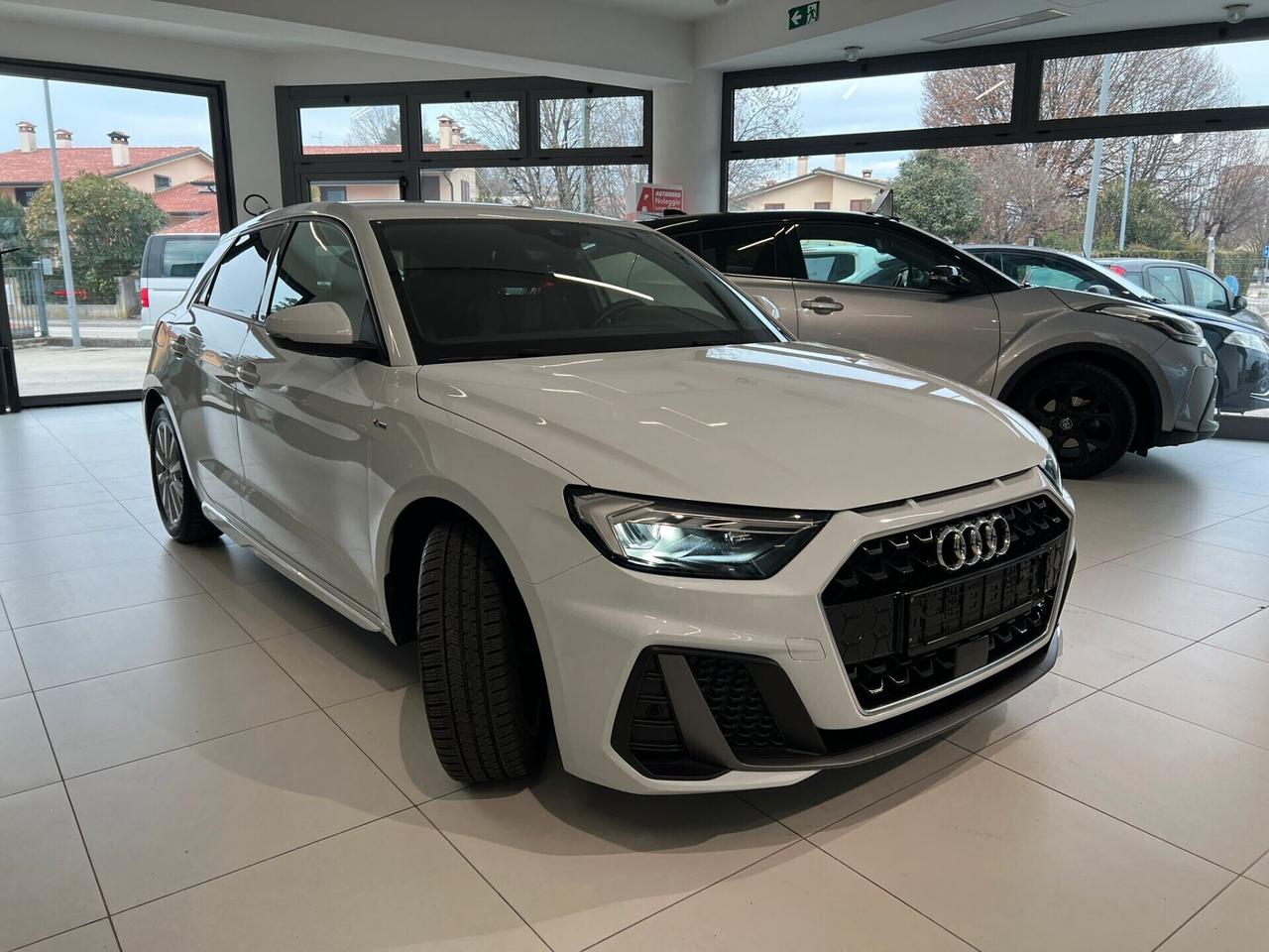 Audi A1 SPB 25 TFSI S tronic line edition