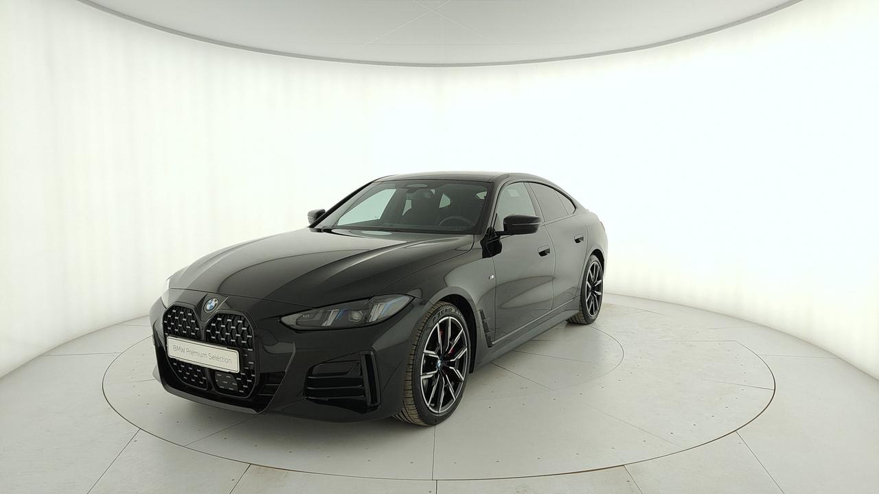 BMW Serie 4 G26 LCI 2024 Gran Coupe - 420d Gran Coupe mhev 48V xdrive MSport Pro auto