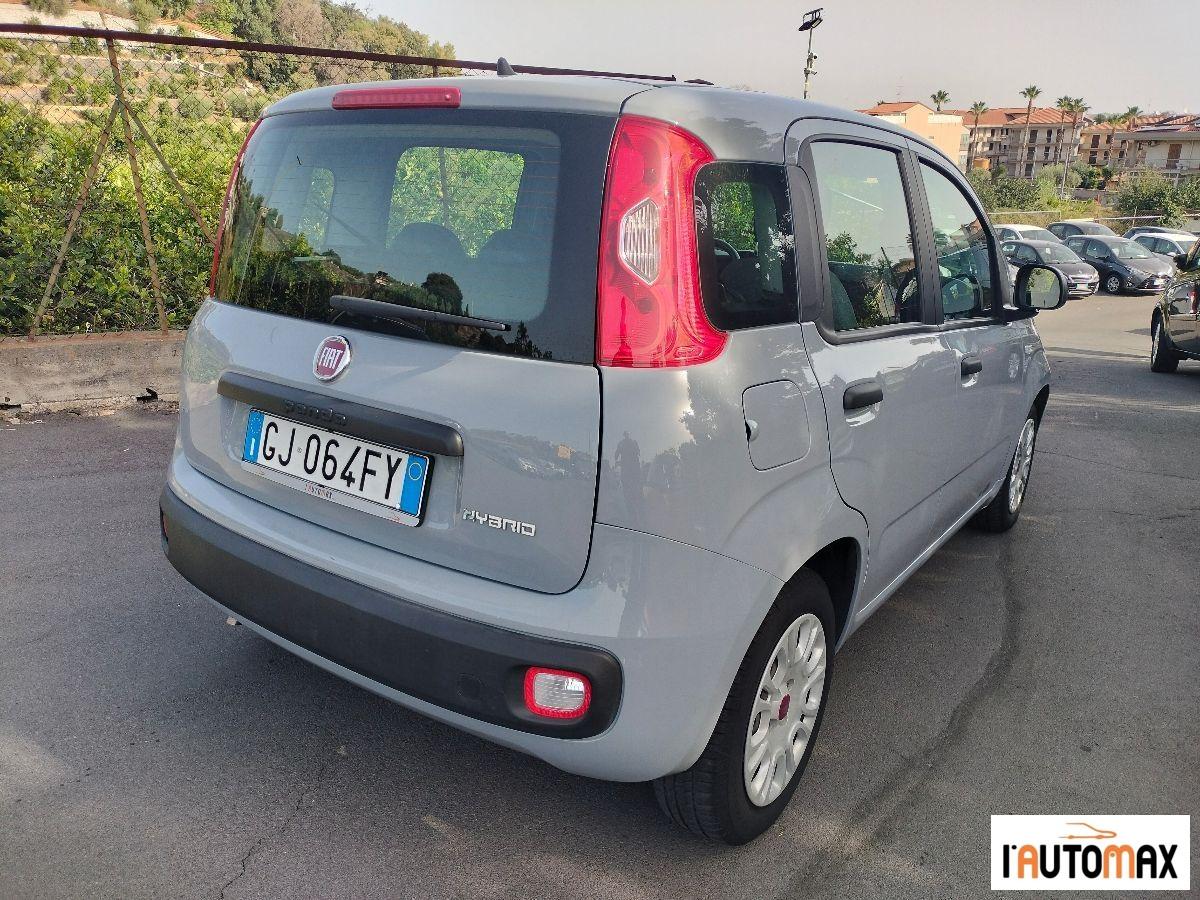 FIAT - Panda 1.0 hybrid s&s 70cv