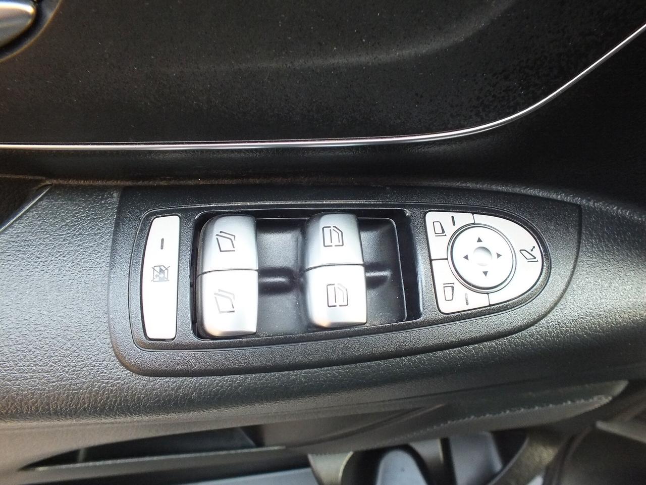 M.S VITO 2.2 119 CDI 4x4 AUTOM.EXTRA LONG