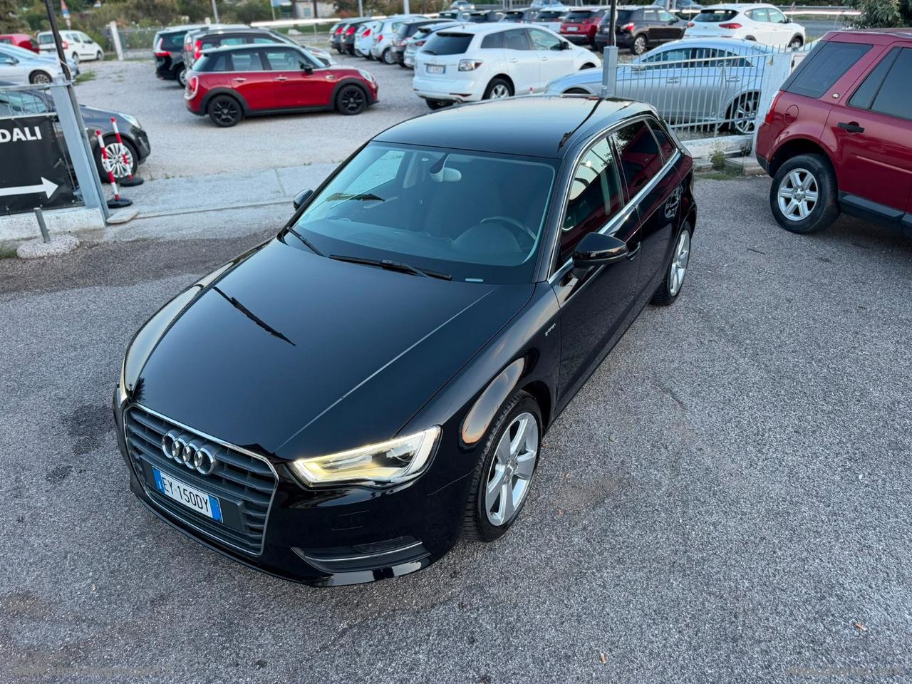 AUDI A3 SPB 1.4 TFSI G-tron AMBIENTE
