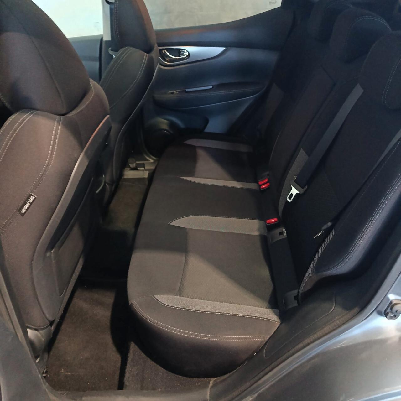 Nissan Qashqai 1.2 BENZINA AUTOMATICA NEOPATENTATI