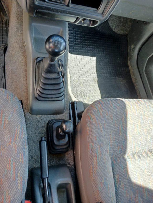 SUZUKI Jimny 1.3i 16V cat 4WD JLX *CLIMA*