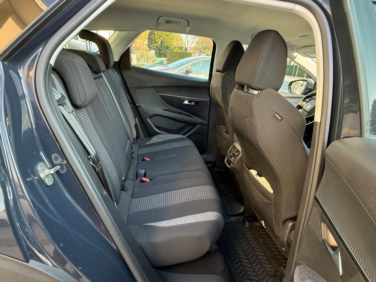 Peugeot 3008 BlueHDi 130 #8835