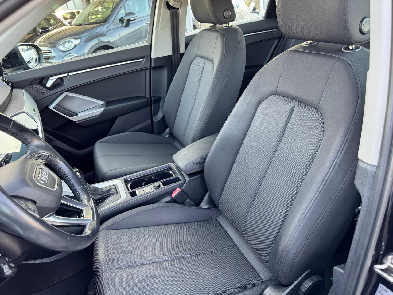 Audi Q3 35 TDI S tronic line edition