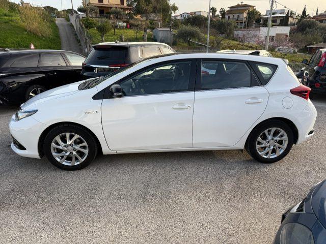 TOYOTA Auris 1.8 Hybrid Active