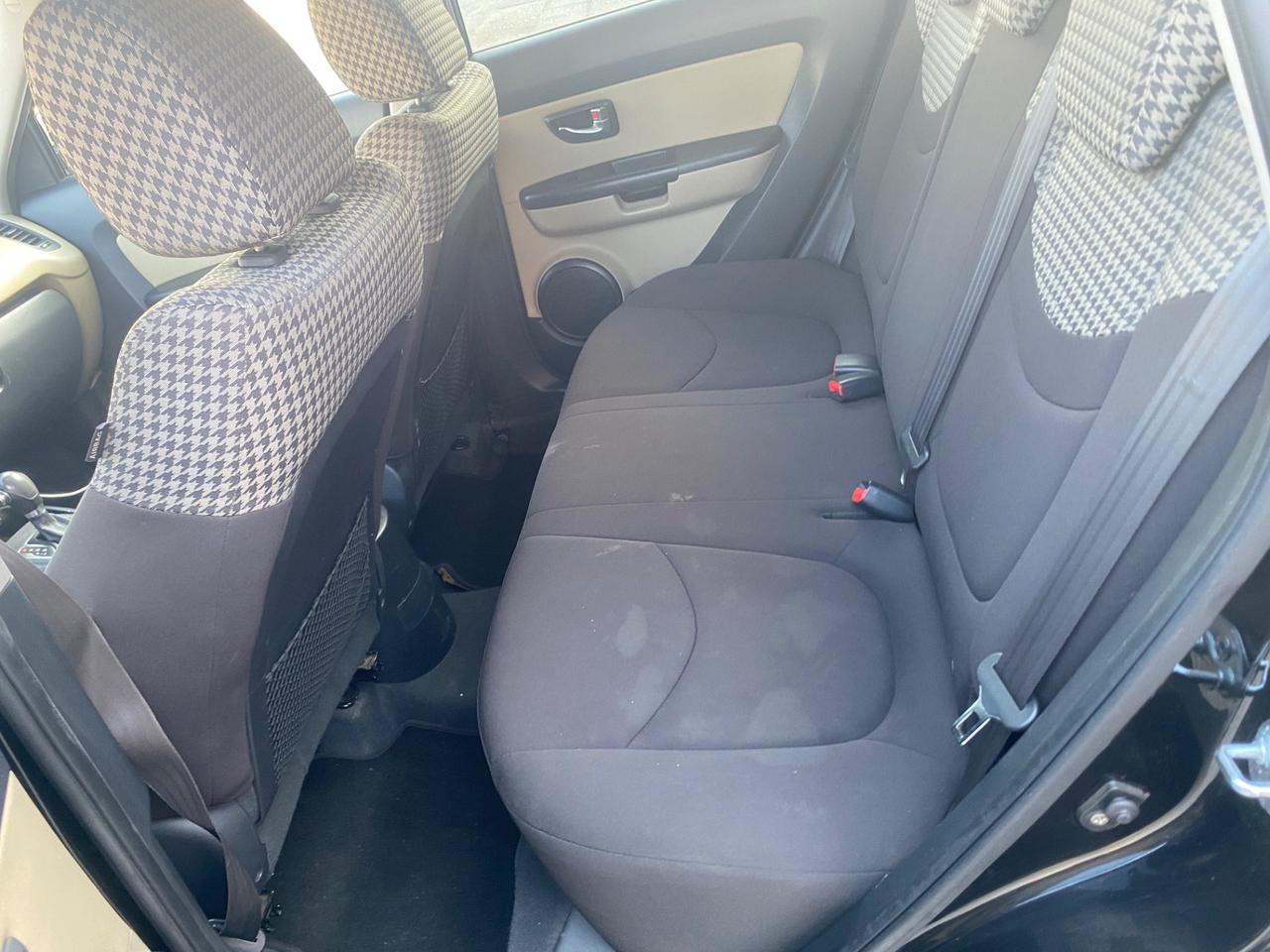 Kia Soul 1.6 CRDi VGT Cool Urban Shark