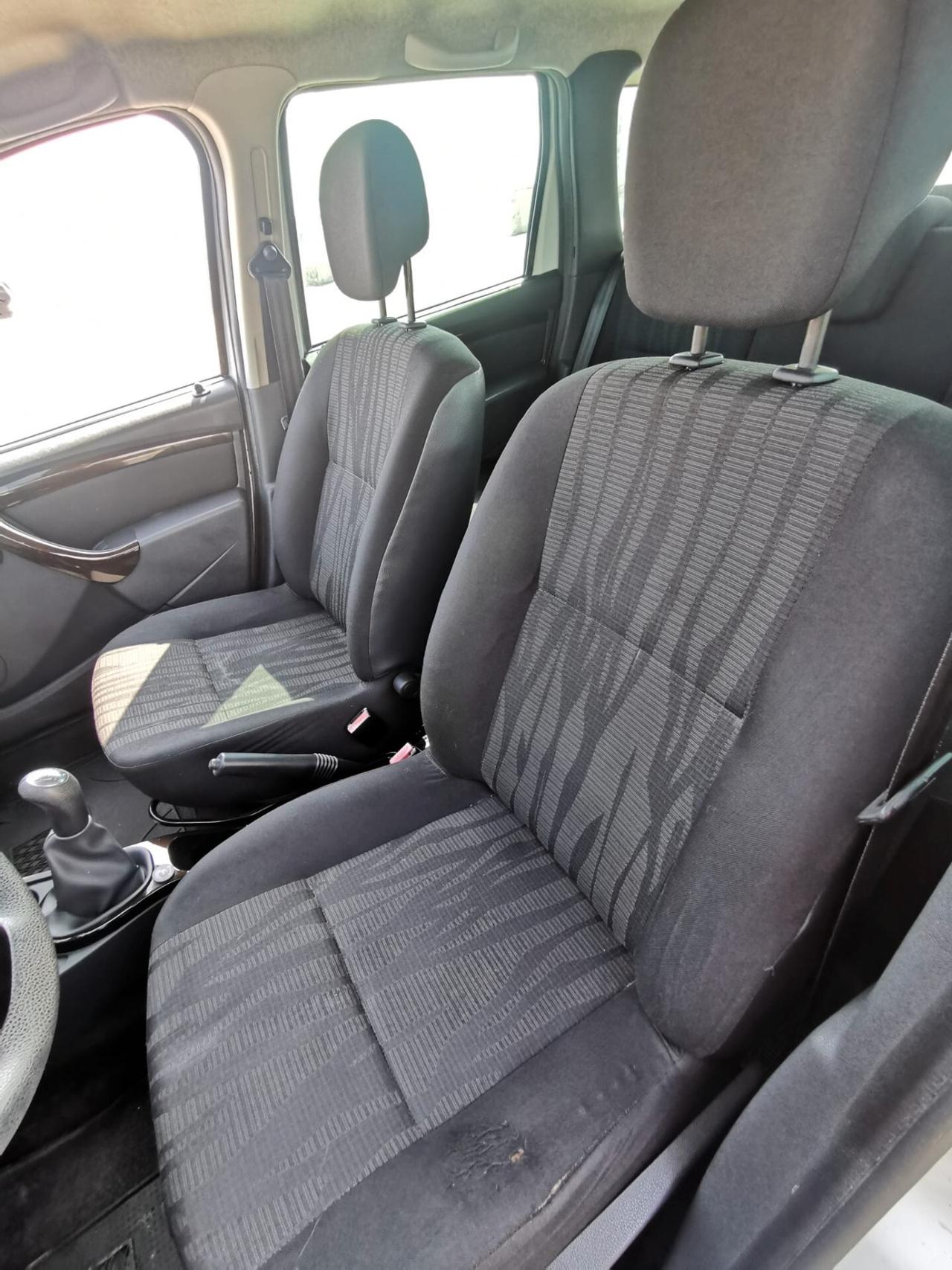 Dacia Duster 1.6 110CV 4x2 GPL Lauréate 2012