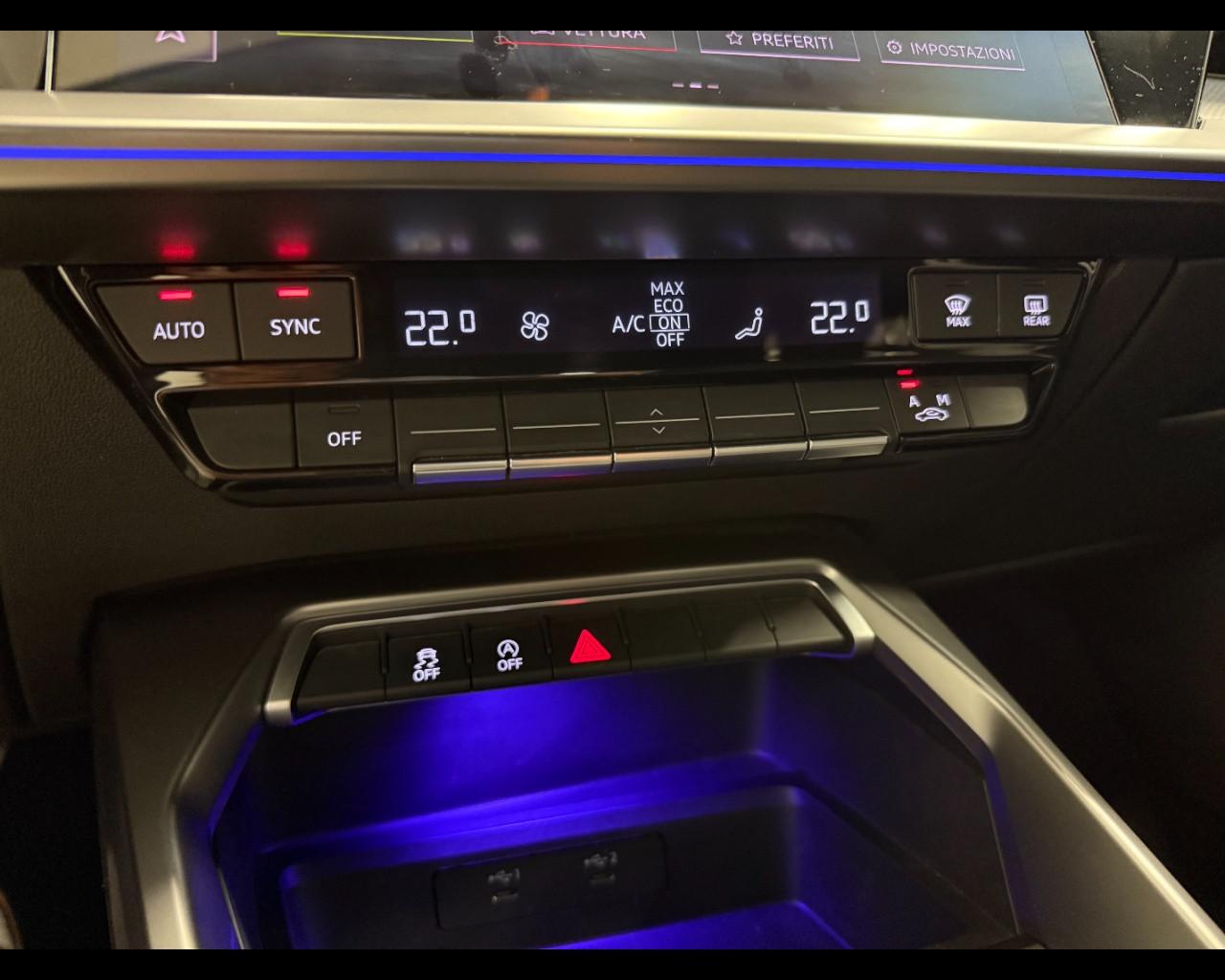 AUDI A3 SPORTBACK 30 TFSI BUSINESS