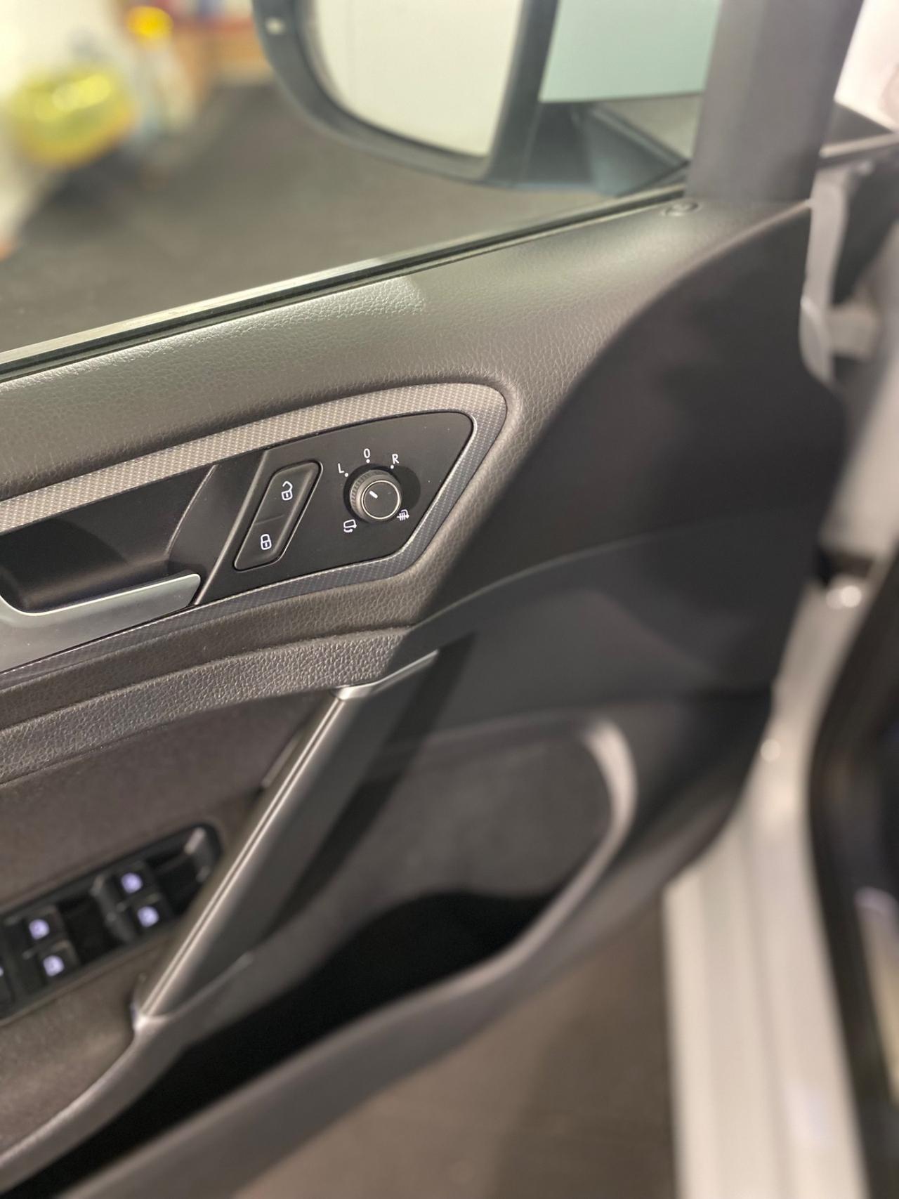 Volkswagen Golf R-line 1.4 TSI 125 CV 5p.