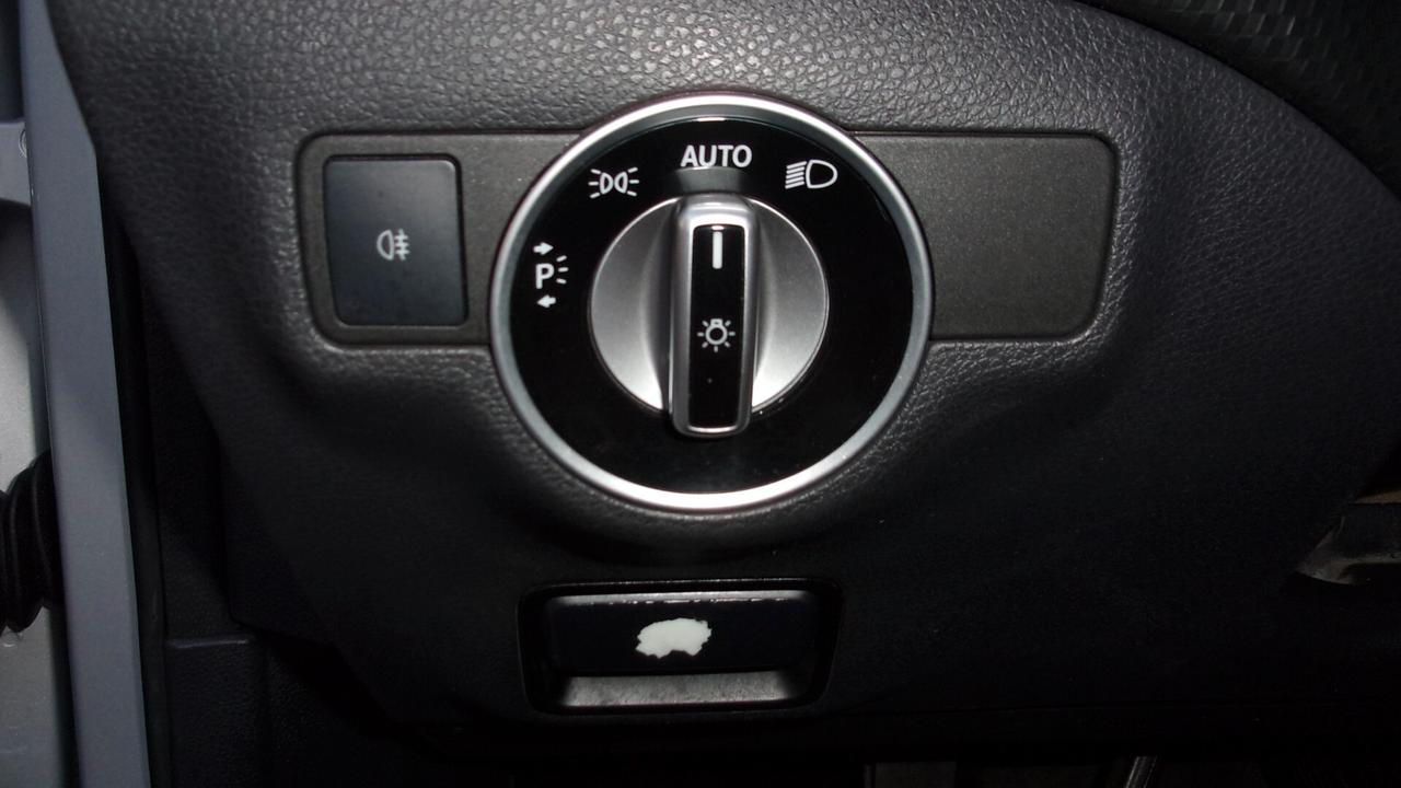 Mercedes-benz A 180 CDI BlueEFFICIENCY Sport