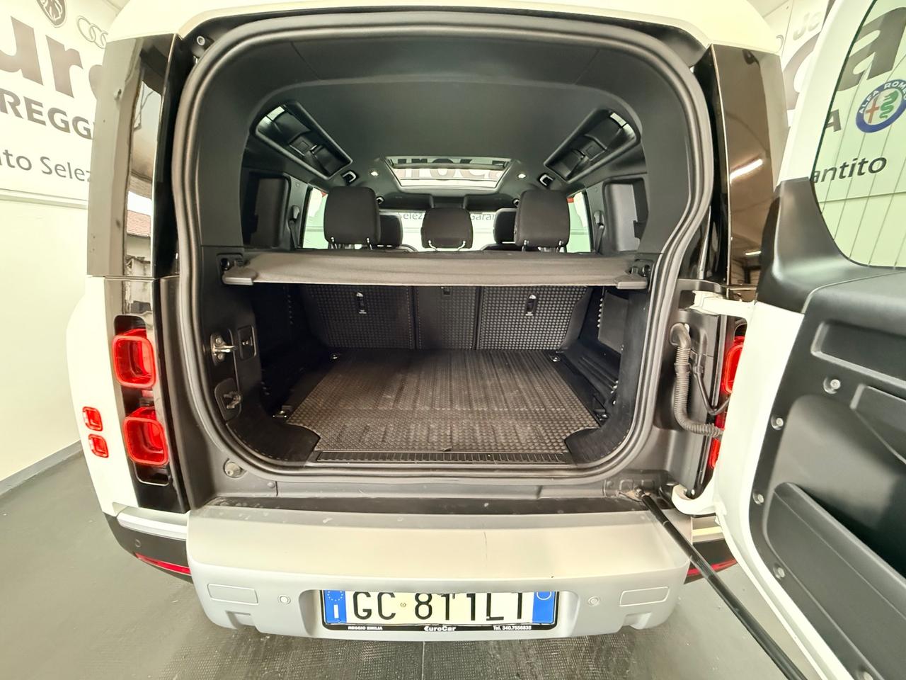 Land Rover Defender 110 3.0D I6 250 CV AWD Auto X-Dynamic HSE 01/2021 Euro 6 d Temp