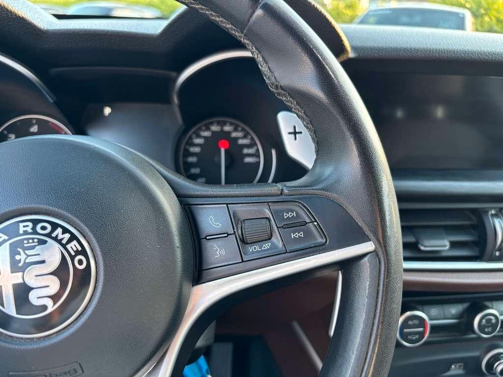 Alfa Romeo Stelvio 2.2 Turbodiesel 210 CV AT8 Q4 Executive 2018 / KM 235.000 Tua a solo 149 Euro al mese