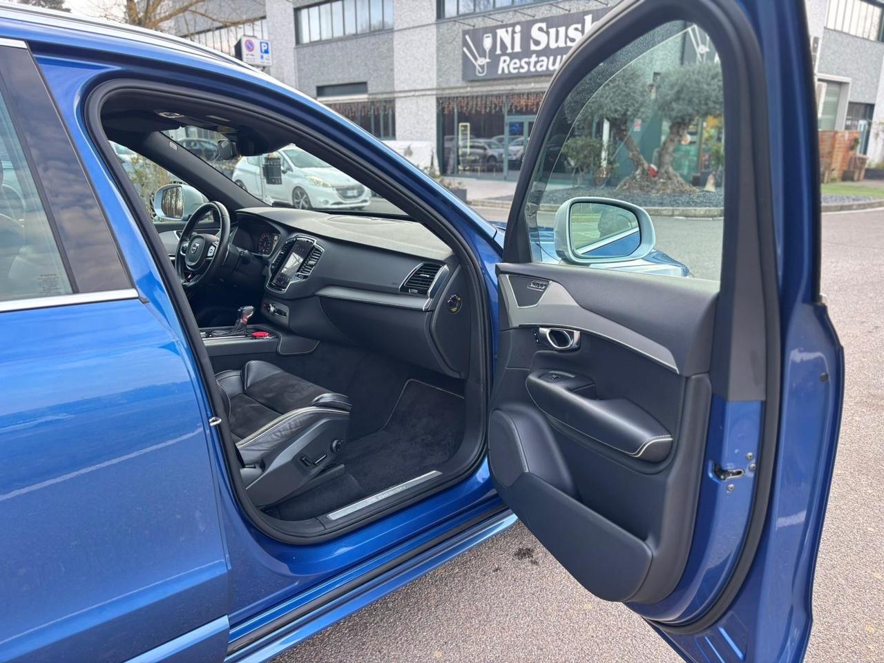 Volvo XC 90 XC90 D5 AWD Geartronic R-design