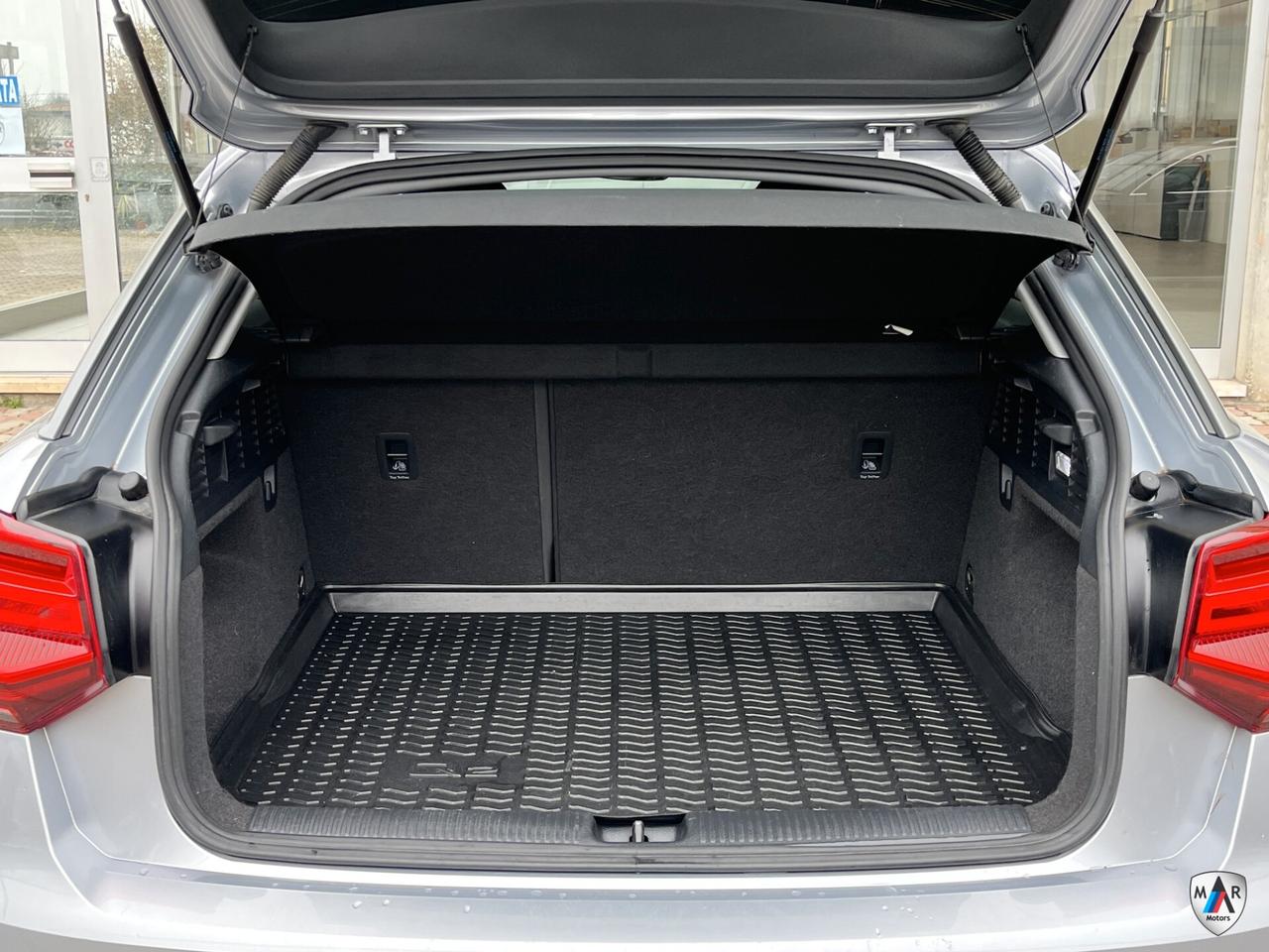 Audi Q2 30 TFSI S tronic Business