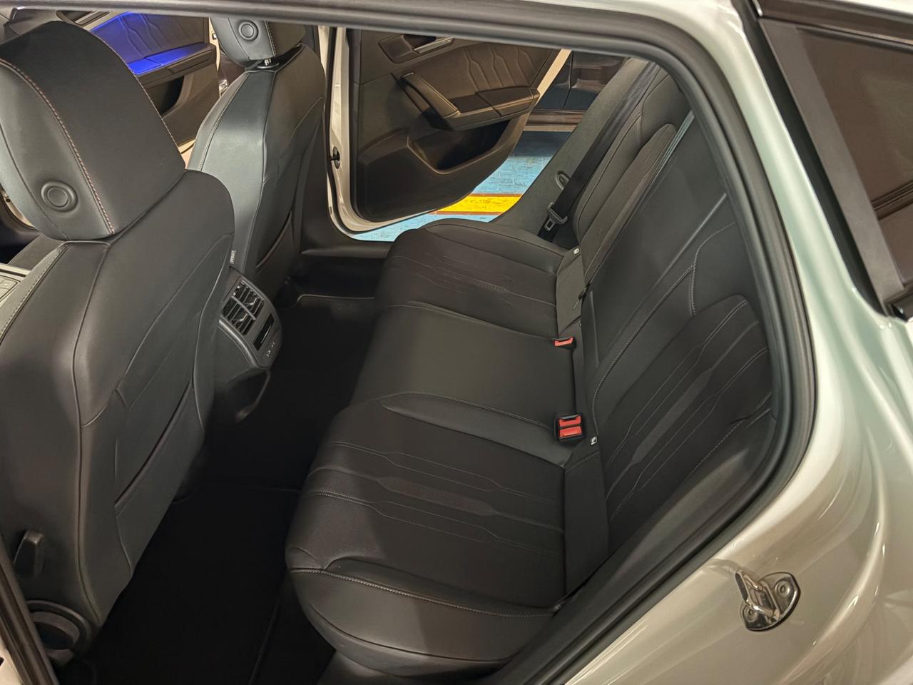 Cupra Leon 1.5 Hybrid 150 CV DSG