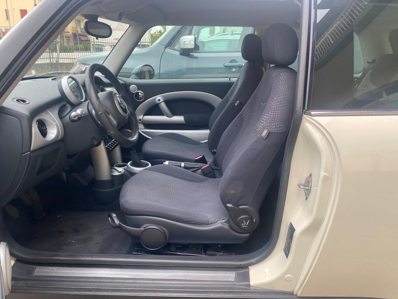 Mini 1.6 16V Cooper