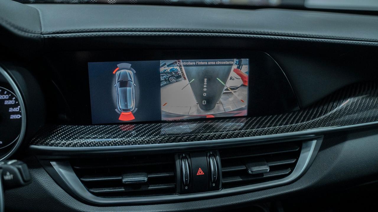 Alfa Romeo Stelvio VELOCE 2.2 Ti Q4 210 CV 20" CARBON AUTO XENO FULL