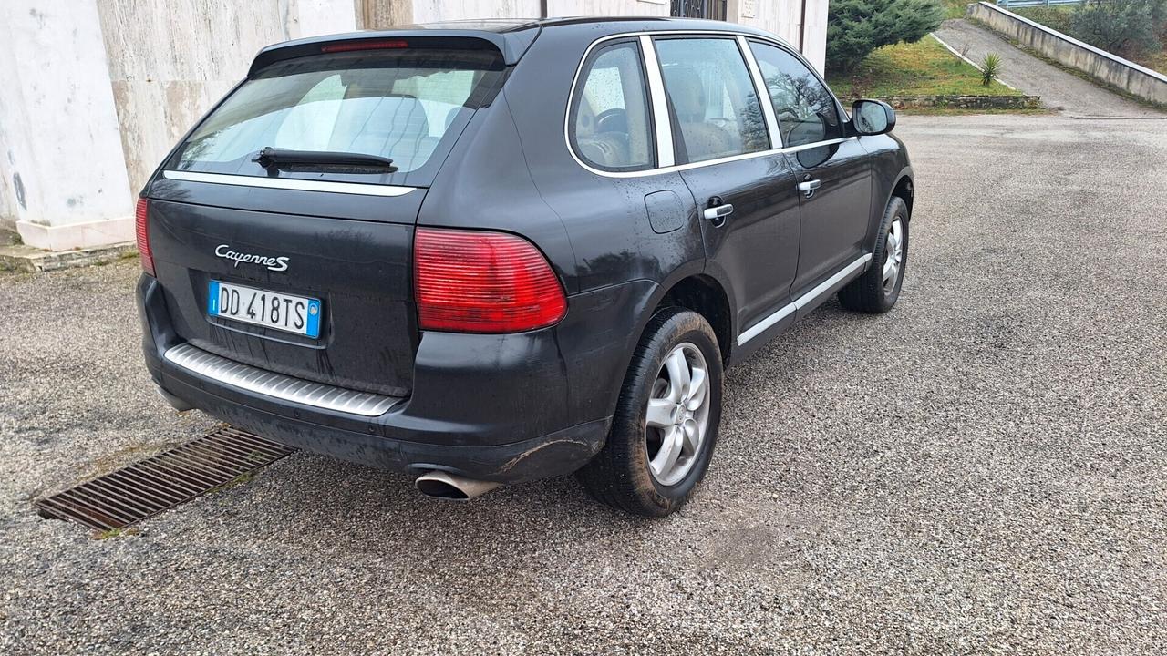 Porsche Cayenne 3.2 V6 cat