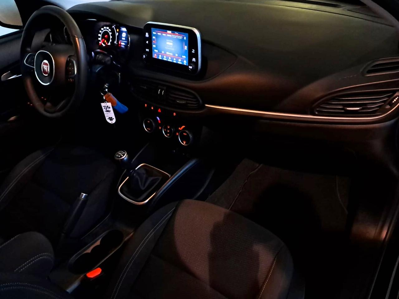 Fiat Tipo 1.6 Mjt S&S SW Lounge