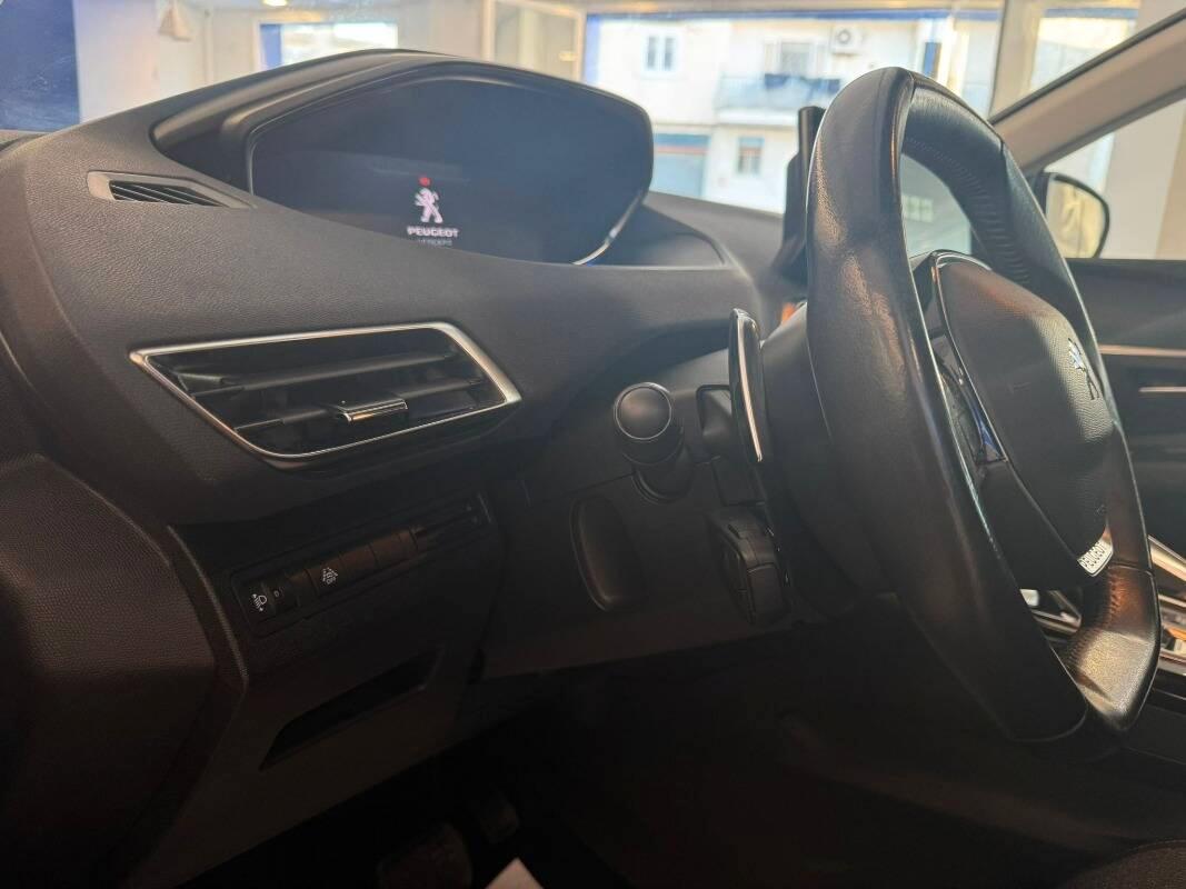 Peugeot 3008 II 1.5 bluehdi Allure Pack s&s 130cv eat8